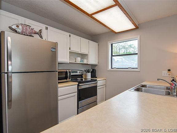 5th image of 2500 Bay Point Ln #521