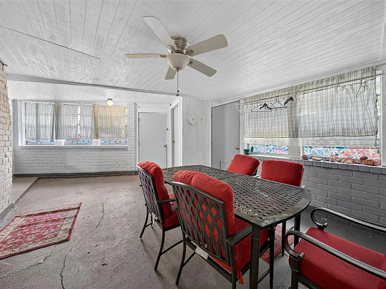 5714 Arbor Vitae Dr — Photo 37