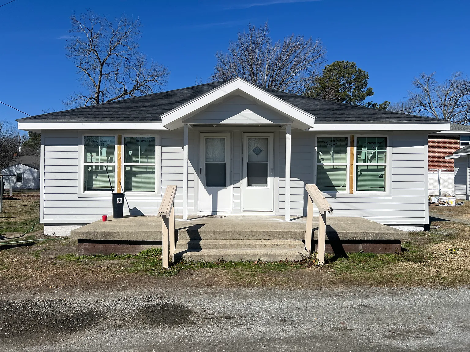 107 Denton — Photo 1