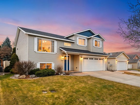 2nd image of 1719 N Aladdin Rd