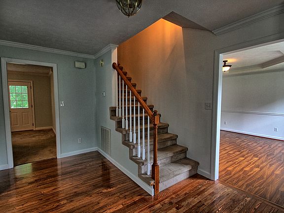 3rd image of 5305 Cherbourg Ln