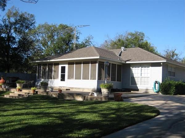 1st image of 247 County Road 1768