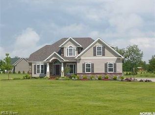 2455 Kellsway Ct, Medina, OH 44256