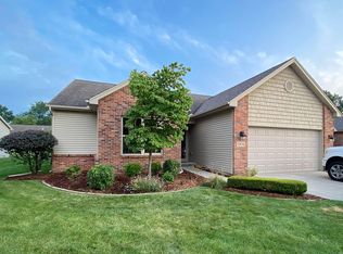 2836 Floyd Rd, Lambertville, MI 48144