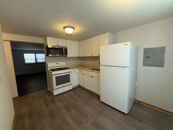 7138 Riverside Drive, 7138 Riverside Dr APT 1, Berwyn, IL 60402