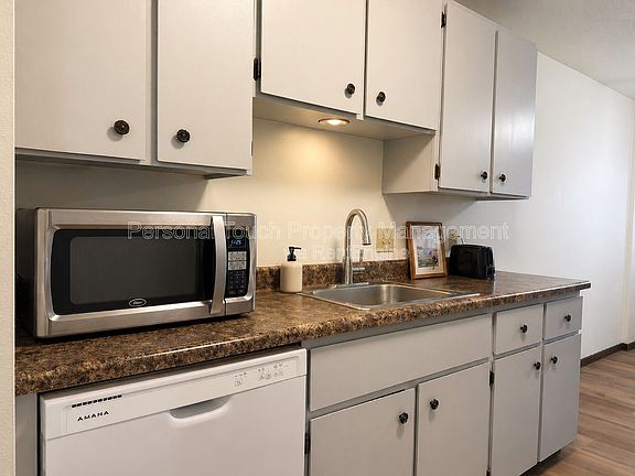 3rd image of 1502 21st Ave S APT 102
