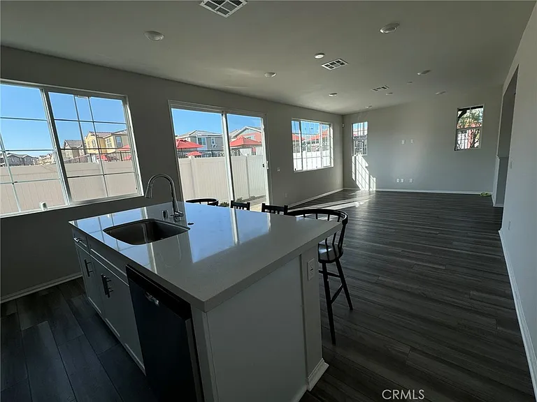 40442 Melrose Dr — Photo 5