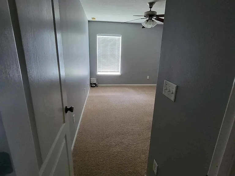 11533 Pleasant Creek Dr — Photo 20