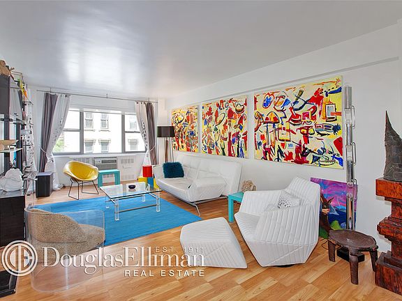 2nd image of 1068 Lexington Ave #4C