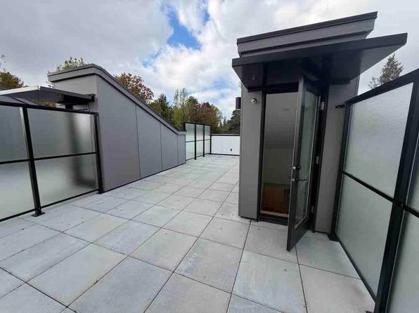 3 bedroom rental in Vancouver — photo 18