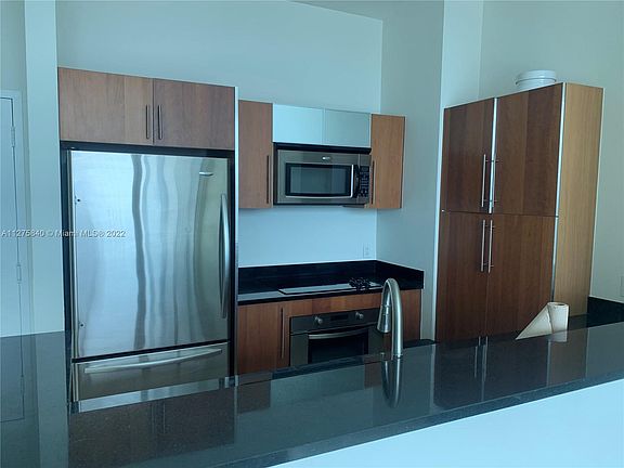 3rd image of 300 S Biscayne Blvd APT 3807