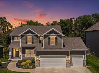 2362 SW River Trail Rd, Lees Summit, MO 64082