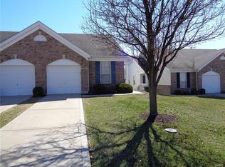 4924 Hurstborough Ct, Hazelwood, MO
