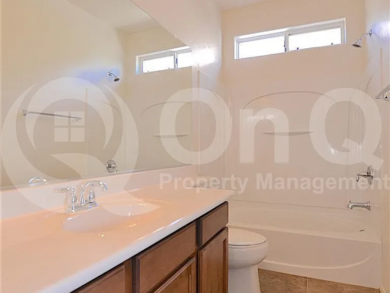 4028 E Tulsa St — Photo 14