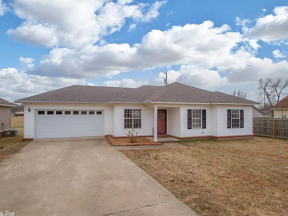 3rd image of 2309 Emily Ln