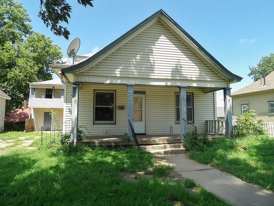 1st image of 711 Southwood Ct #710