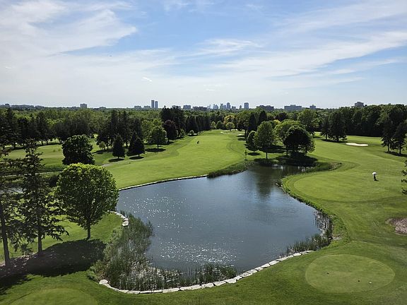 3rd image of 399 Royal Orchard Blvd #519