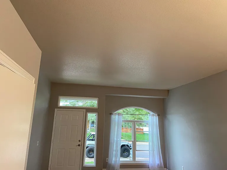 885 Parthenon Ct — Photo 5