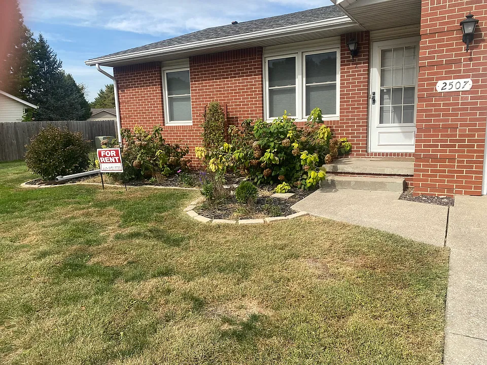 2507 Austin Dr