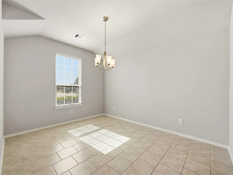 23610 Water Hickory Dr — Photo 4