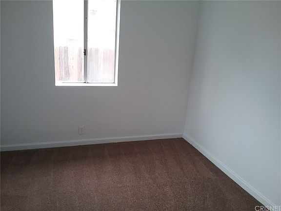 5th image of 1614 W 36th St