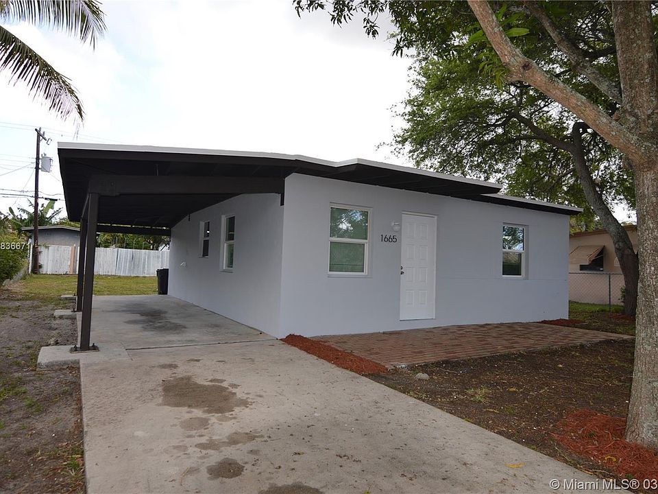 1st image of 1665 Lauderdale Manor Dr