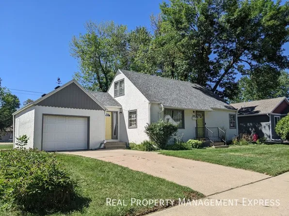 2611 S Duluth Ave, Sioux Falls, SD 57105