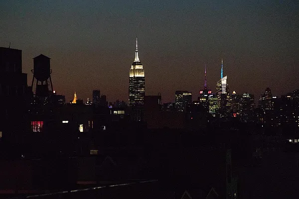 Rented by City Vista Inc | media 44