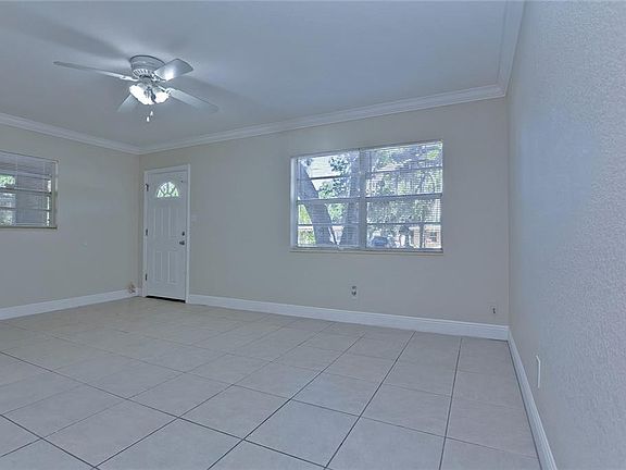 5th image of 3015 E Norfolk St