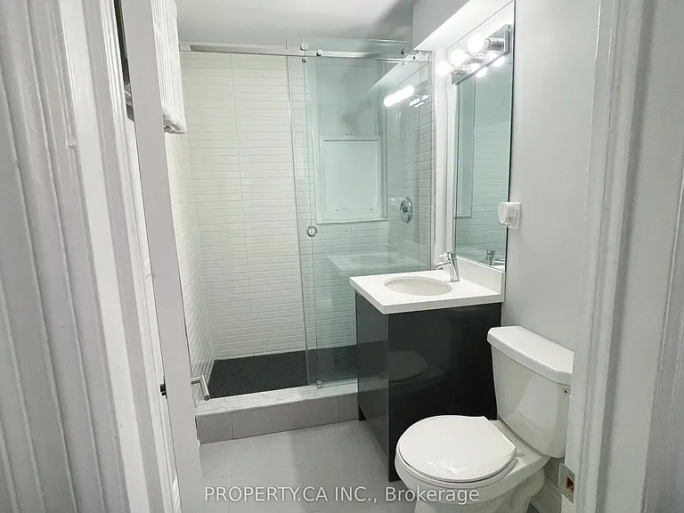 345 Gladstone Ave #1 — Photo 10