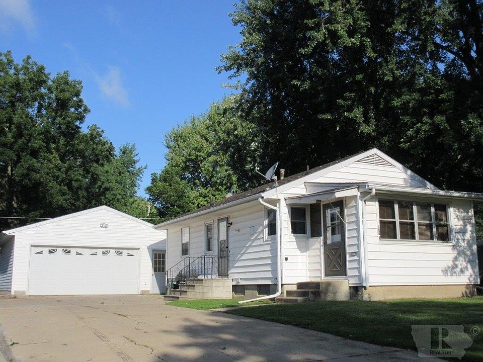 1st image of 206 N 16th St