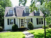 1st image of 445 Evergreen Park Blvd