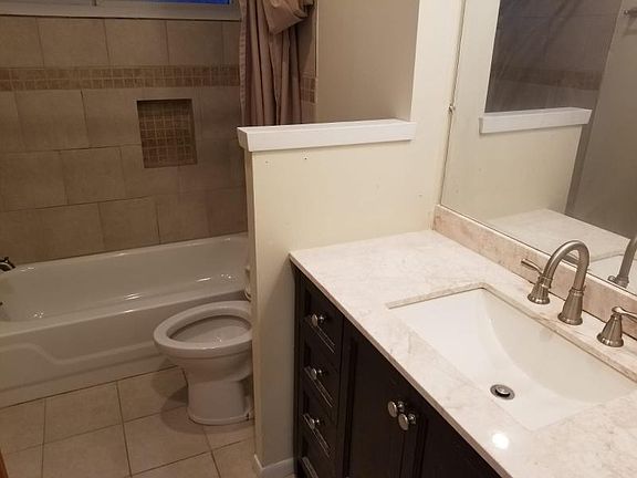 5th image of 3711 Stafford St