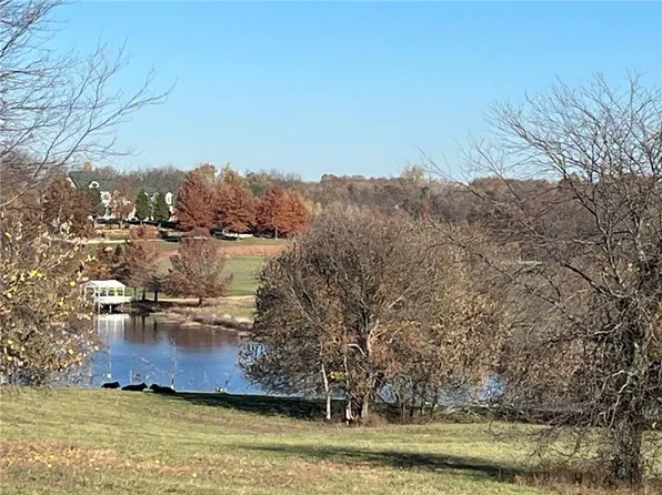 311 Street, Paola, KS 66071