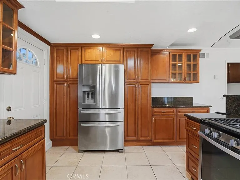 937 N Greenpark Ave — Photo 7