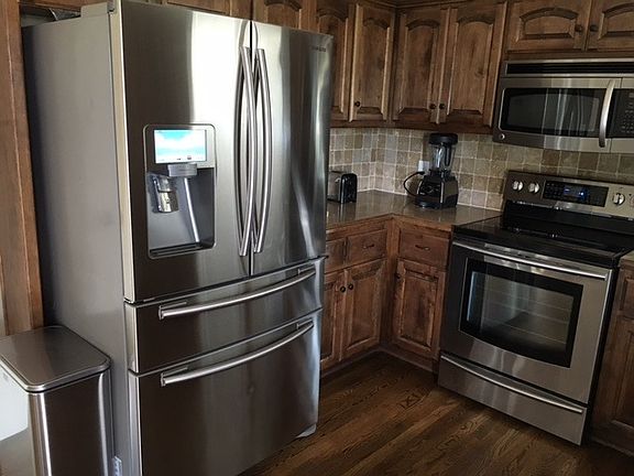 Samsung touch screen refrigerator with wifi and pandora!