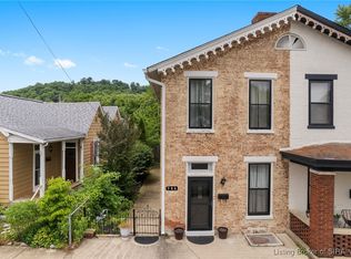 726 W 3rd St, Madison, IN 47250