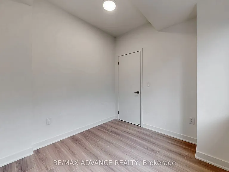 73 Curlew Dr #60 — Photo 16