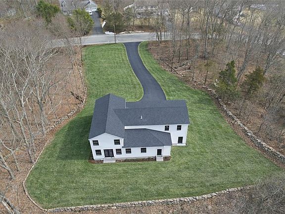 2nd image of 164 Scott Rd