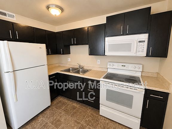3rd image of 4168 W 3280 S APT 1