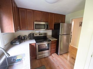 112 Potter Pond, Lexington, MA 02421