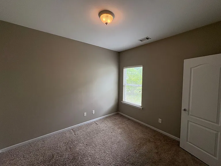 5287 Promenade Dr — Photo 7