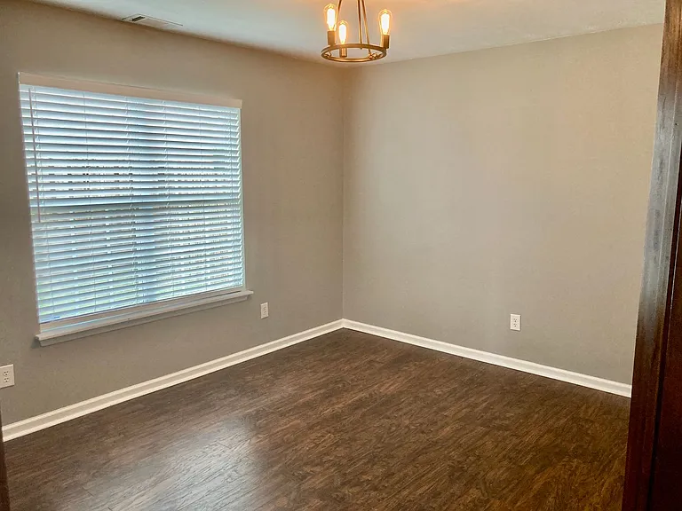 7593 Pleasantville Way — Photo 13