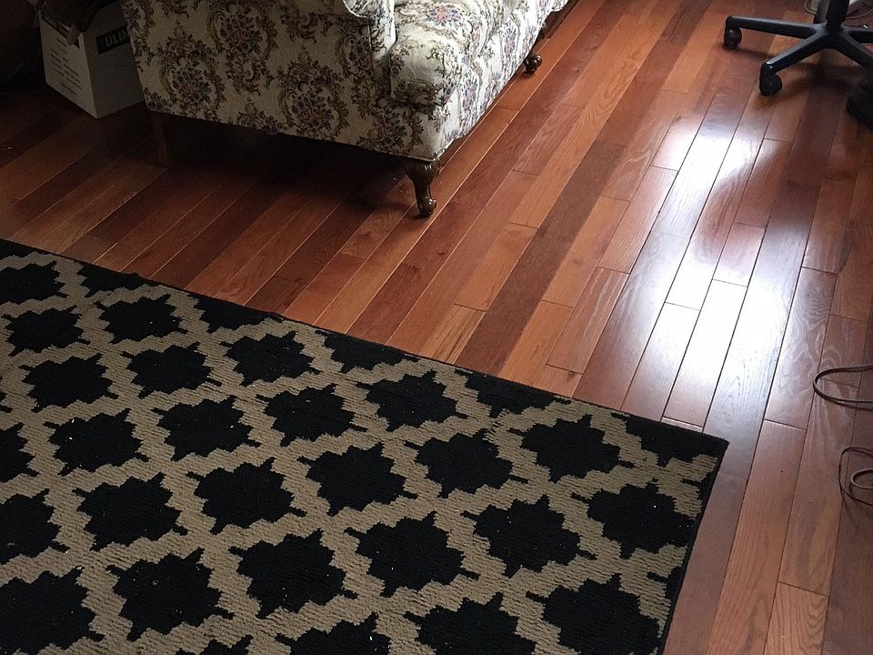 2nd image of 420 E Grove St APT 4