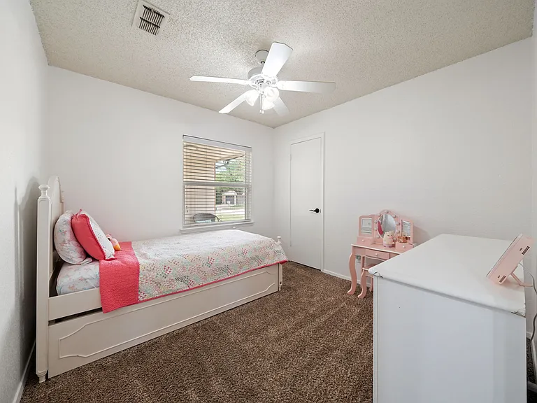 6244 Melinda Dr — Photo 15