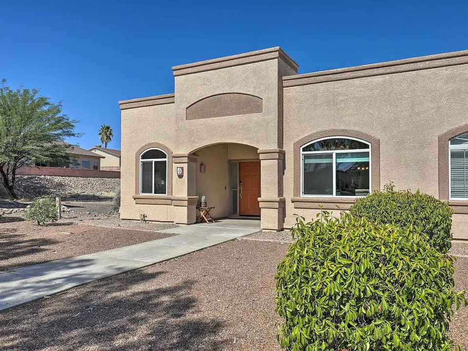 1896 W Demetrie Loop A & B each has separate secure entry / Lock-Out