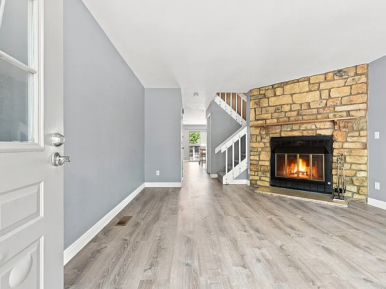 8186 S Fillmore Way — Photo 6