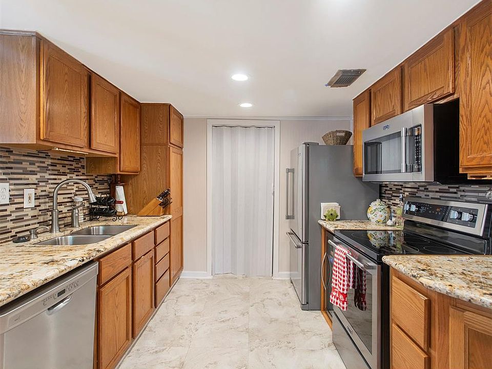 1st image of 2203 Avenue K