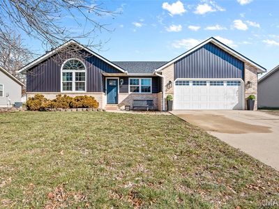 821 Copper Rdg, Maryville, IL, 62062