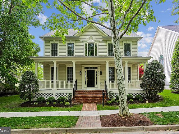 2nd image of 311 Watkins Cir
